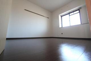 ゆっくりとお休みできるお部屋です。