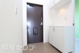 シューズボックス付きの玄関です。