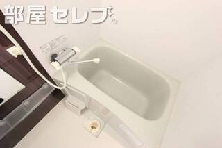 キレイなバスルームです。