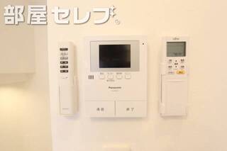 明るいバルコニーです。