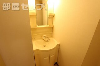 広めの洗面台です。