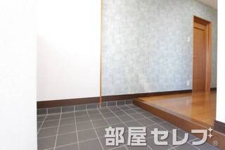 玄関口。