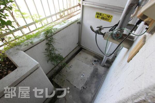 洗濯機置き場です。