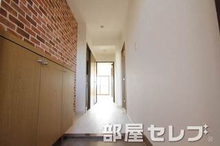 玄関から見てもキレイですね。イメージ写真