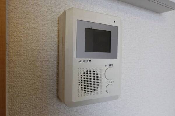＊同タイプ写真参照