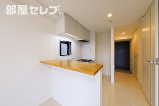 カウンターテーブルの使い方はあなた次第。