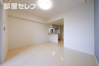 清潔感のあるオシャレなお部屋です。