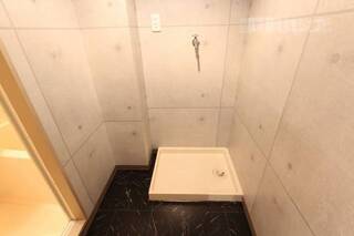 屋内洗濯機置き場です。