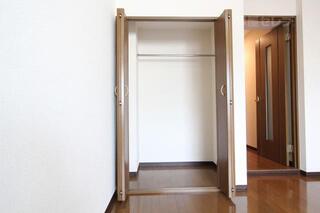 クローゼットになります。