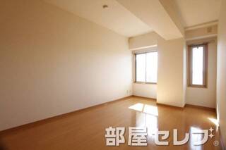 南側居室。他号室の写真です。
