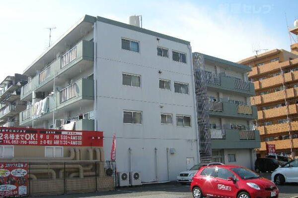 建物の外観です。