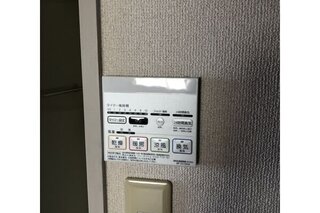 室内洗濯機置場。