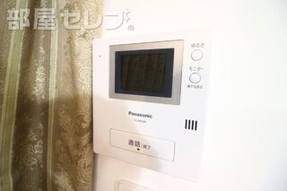 エアコン4基設置してあります。