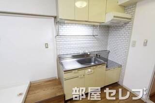 調理スペース充実しております。他号室の写真です。