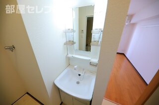 ウォシュレットもついています