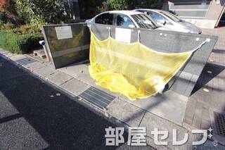 ゴミ置き場。