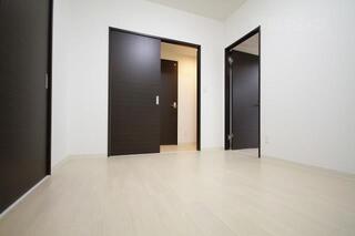 201号室の画像を載せています。