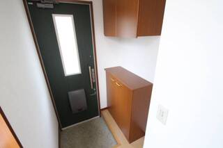 収納力ある下駄箱です。