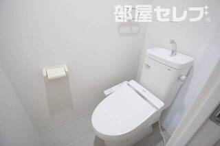 ウォシュレットの付いたトイレ