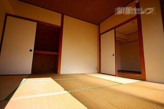 落ち着きのある和室