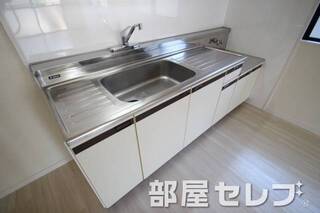 段落ちキッチン。イメージ写真
