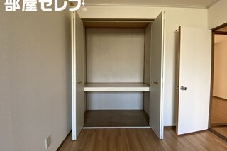 102号室撮影。