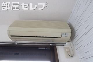 冷暖房エアコン。