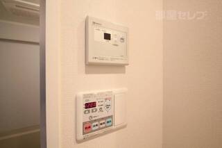 階数によって色が異なります