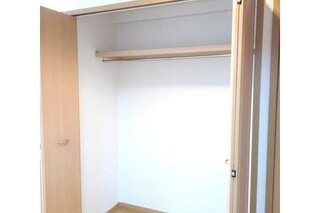 ゆったりとした収納です。