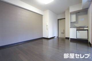 家具の配置は貴方のお好みで