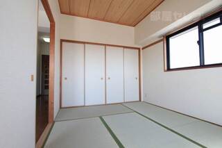 日当たりの良い和室
