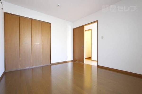 102号室の写真です（反転タイプ）