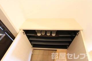 ※305号室の写真の為、実際とは内装が異なる場合がございます。