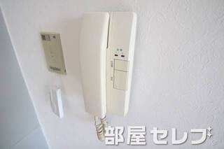 インターホン。