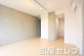 別角度からの写真です。