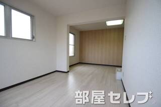 明るいお部屋です。