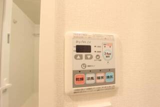いそがしい方に便利な浴室乾燥機