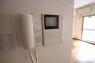 顔が見れて安全です。