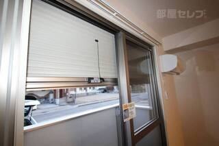 シャッター雨戸です