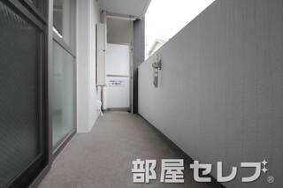 南向きで広々バルコニー。