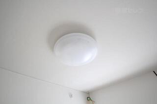 全部屋照明あります。