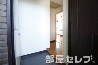 玄関口。