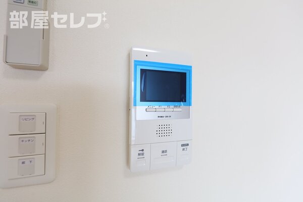 アクセントクロスモデル