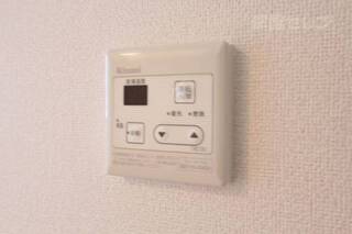 キッチン側の給湯です。