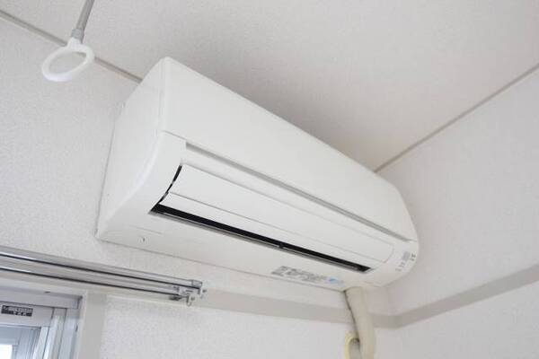 エアコン付きで快適です。