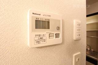 写真は503号室です