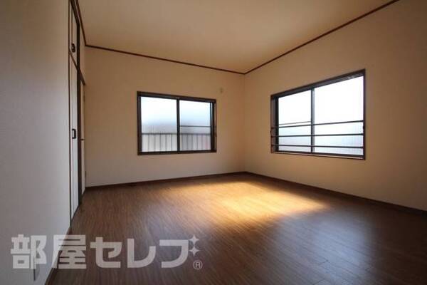 ※実際の部屋のお写真です。