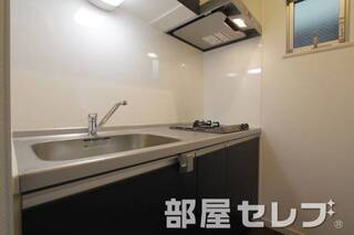 2口コンロ付システムキッチン。