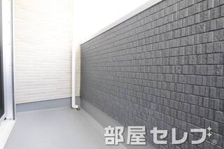 広々としたバルコニー。