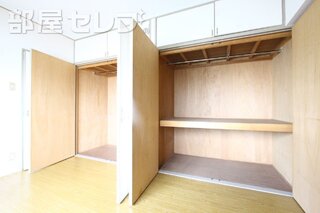 この洗面台から一日の始まりを準備しましょう。